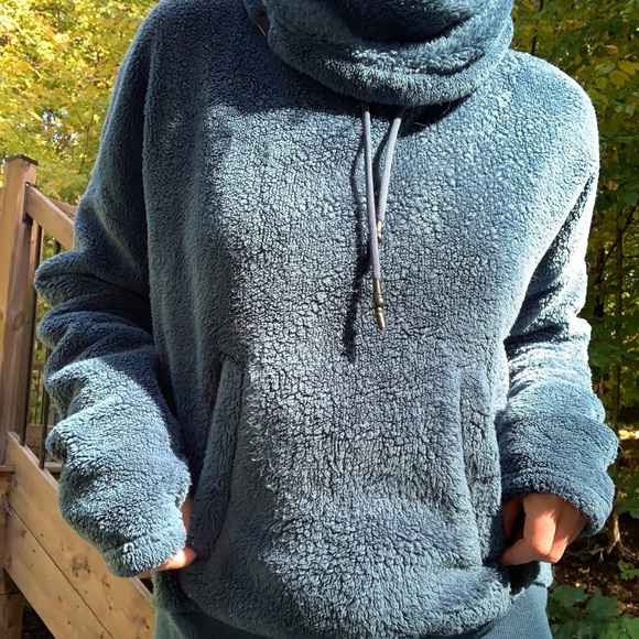 Mondetta Blue Fleece Sweatshirt - Picture 5 of 6